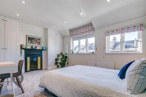 95 Tranmere Road, London, SW18 3QP