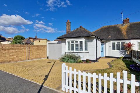 4 bedroom semi-detached bungalow for sale, Arlington Road, Southend-on-Sea SS2