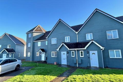 3 bedroom terraced house for sale, Wiltshire Crescent, Wiltshire Leisure Village, Vastern, Royal Wootton Bassett