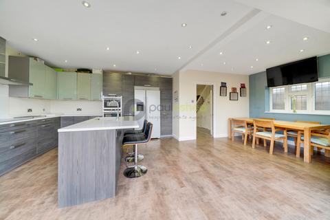 3 bedroom detached house for sale, Manor Wood Road, Purley, CR8 4LE