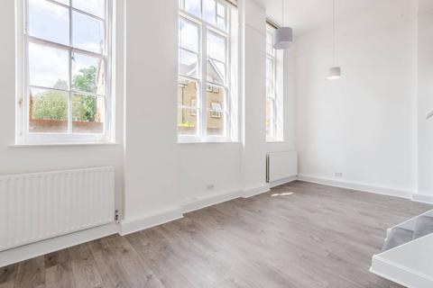 1 bedroom flat to rent, Shillington Old School, Clapham Junction, London, SW11