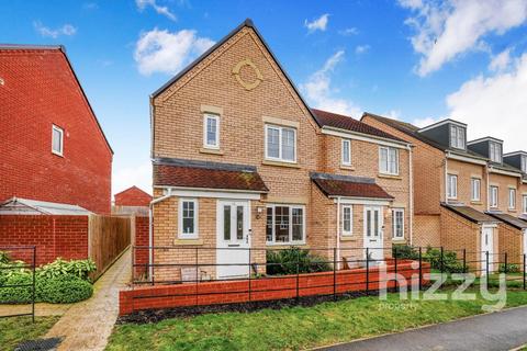 3 bedroom semi-detached house for sale, Orson Walk, Hadleigh IP7