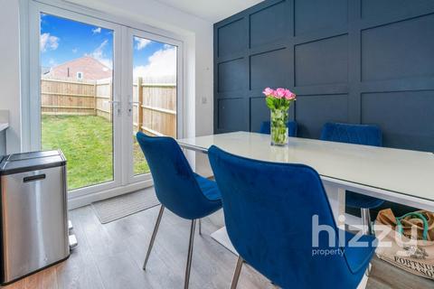 3 bedroom semi-detached house for sale, Orson Walk, Hadleigh IP7