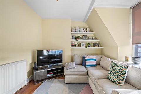 2 bedroom flat for sale, South Norwood, London