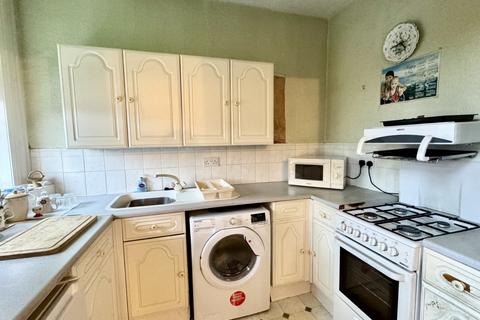 2 bedroom terraced house for sale, Thorntonville, Cleckheaton, BD19