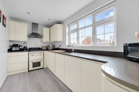 126 Stapleton Road, Orpington, BR6 9TR