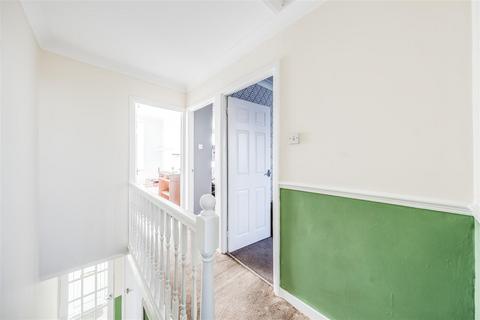 37 Whitehill Road, Crayford, Dartford, DA1 4AB
