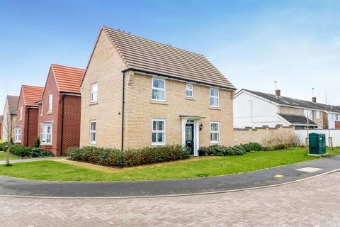 3 bedroom detached house for sale, Birkdale Rise, Hatfield Peverel