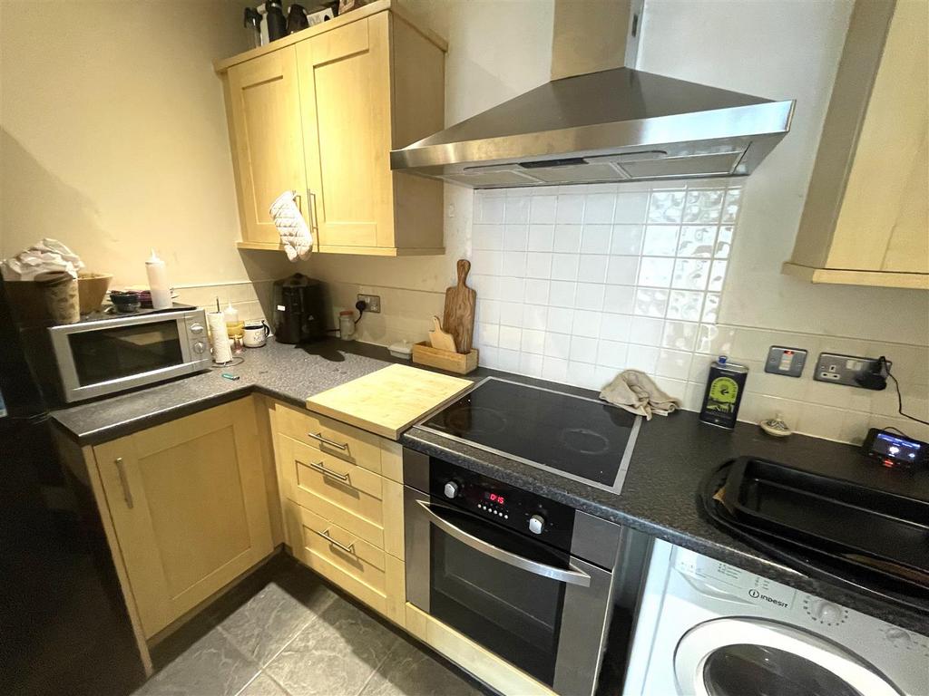KITCHEN.jpeg