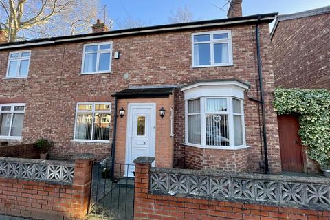 3 bedroom semi-detached house for sale, Willow Road, Darlington