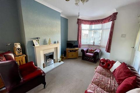 3 bedroom semi-detached house for sale, Willow Road, Darlington