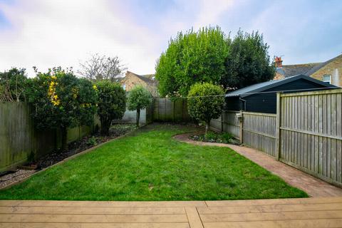 12 Albert Road, Hythe, CT21 6BP