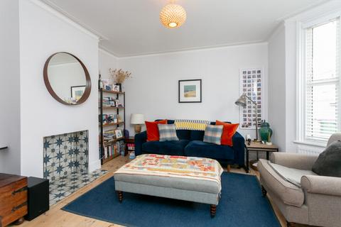 12 Albert Road, Hythe, CT21 6BP
