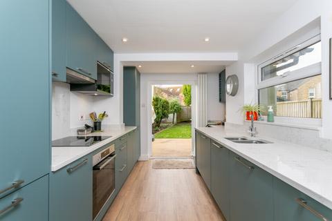 12 Albert Road, Hythe, CT21 6BP