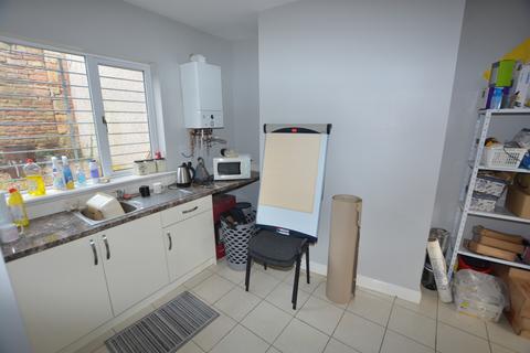 1 bedroom flat for sale, 2 & 2a High Street, Worksop, Nottinghamshire