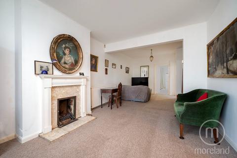 4 bedroom terraced house for sale, Sandringham Road, London NW11