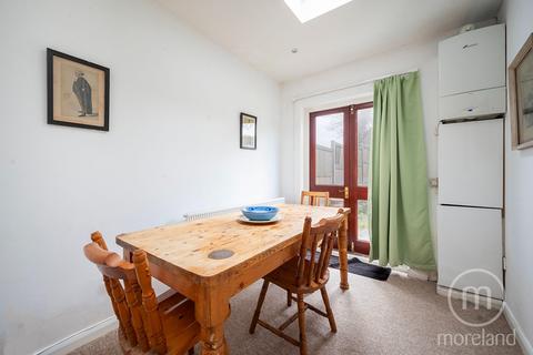 4 bedroom terraced house for sale, Sandringham Road, London NW11