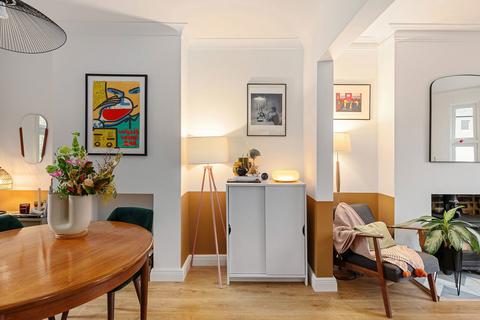 98 Kirkham Street, London, SE18 2JX