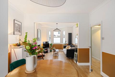 98 Kirkham Street, London, SE18 2JX
