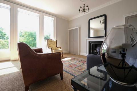 1 bedroom apartment to rent, Brock Street, Bath