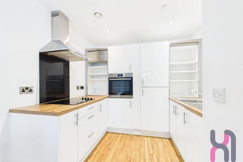 1 bedroom flat to rent, Media City, Michigan Point Tower A,, 9 Michigan Avenue, Salford, M50