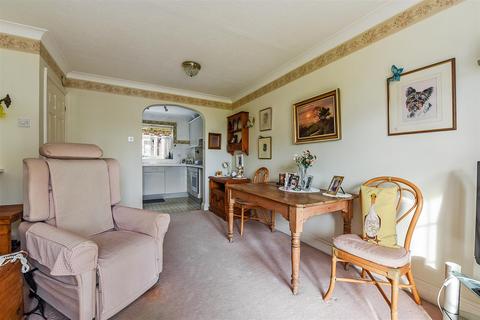 1 bedroom flat for sale, Sussex Road, Petersfield, Hampshire