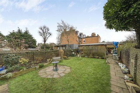 5 bedroom property for sale, Connaught Road, Teddington