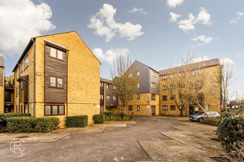 1 bedroom flat for sale, Kipling Court  Greenford Avenue, Hanwell, London, W7