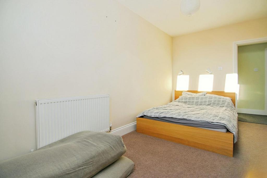 Flat b bedroom