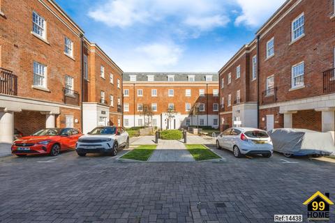 2 bedroom flat for sale, The Bridgehouse, Gosport, PO12