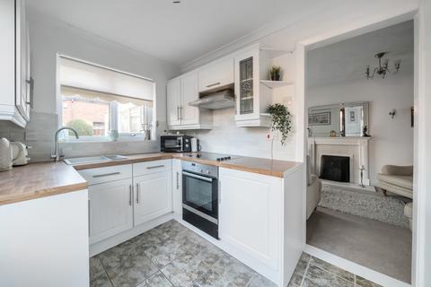 2 bedroom bungalow for sale, Monmouth Close, Valley Park, Chandler's Ford, Hampshire, SO53