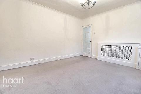 1 bedroom apartment for sale, Clapham Road, Bedford