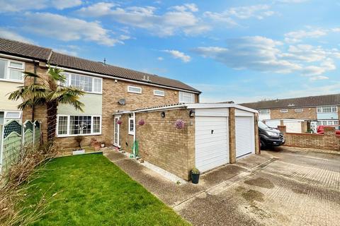 3 bedroom terraced house for sale, Upper Maylins, Letchworth Garden City, SG6