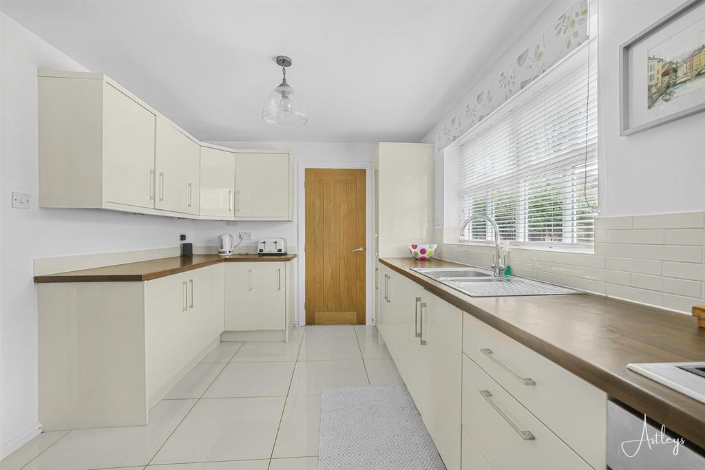 Kitchen/dining room