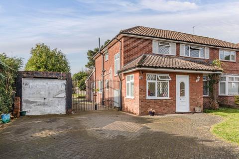 4 bedroom semi-detached house for sale, Lambourne Crescent, Surrey GU21