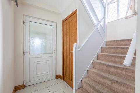 41 Lambourne Crescent, Sheerwater, Woking, GU21 5RG