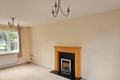 3 bedroom detached house to rent, Wilfred Owen Avenue, Oswestry, Shropshire