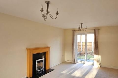 3 bedroom detached house to rent, Wilfred Owen Avenue, Oswestry, Shropshire