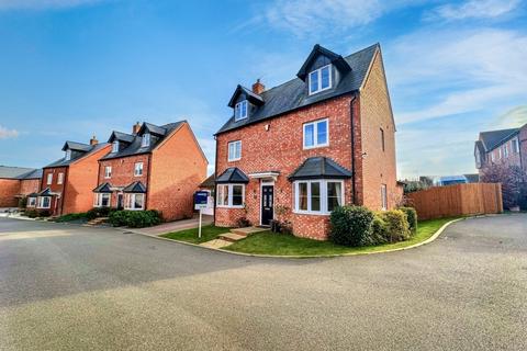 4 bedroom detached house for sale, Rose Acre Close Weedon NN7 4SJ