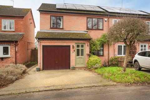 3 bedroom semi-detached house for sale, Gravett Close, Henley-on-Thames RG9