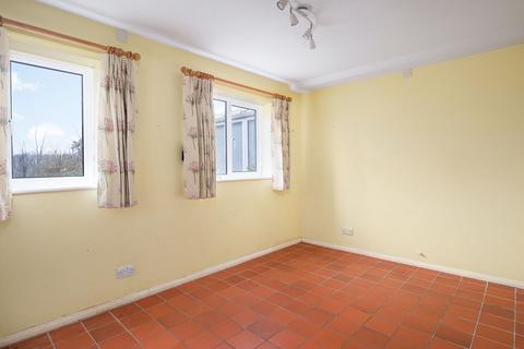 undefined, Gravett Close, Henley-on-Thames RG9