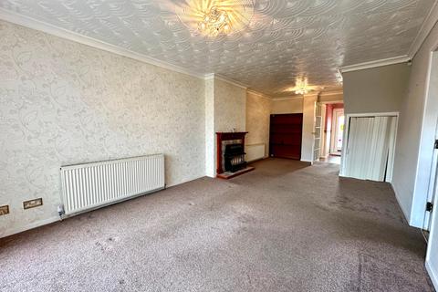 3 bedroom semi-detached house for sale, Francis Ward Close, West Bromwich B71