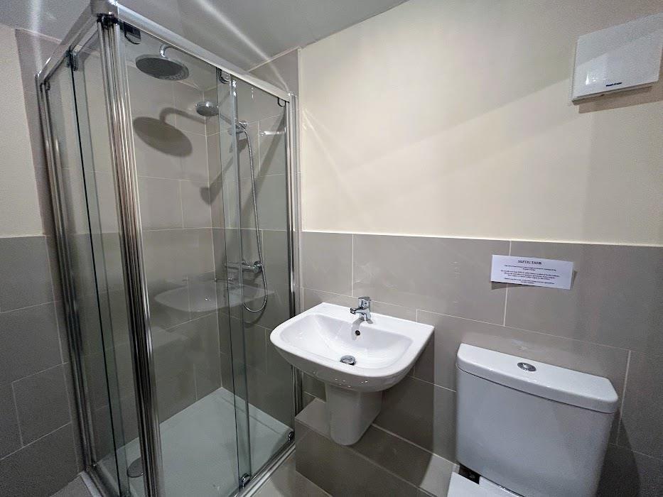 En suite 2
