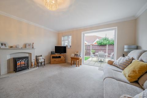 2 bedroom bungalow for sale, Bramble Way, Clacton-on-Sea, Essex