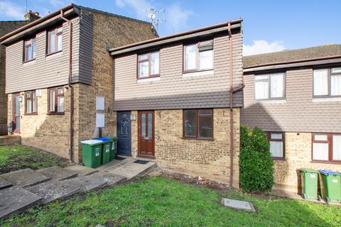 31 Thornton Road, Belvedere, DA17 6DD