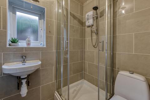 41 Bantock Gardens, Wolverhampton, WV3 9LP