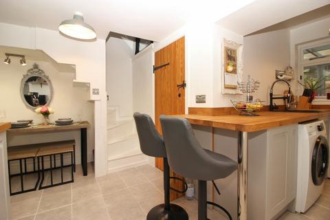 2 bedroom terraced house for sale, Old London Road, Wrotham TN15