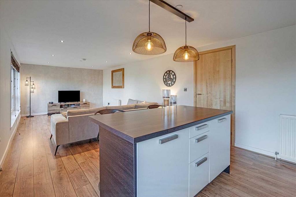 Kitchen Dining (3)