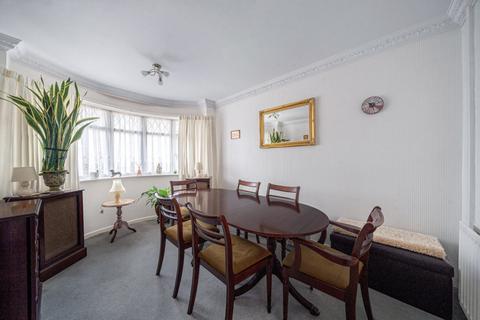 168 Chiltern Road, Dunstable, LU6 1EU