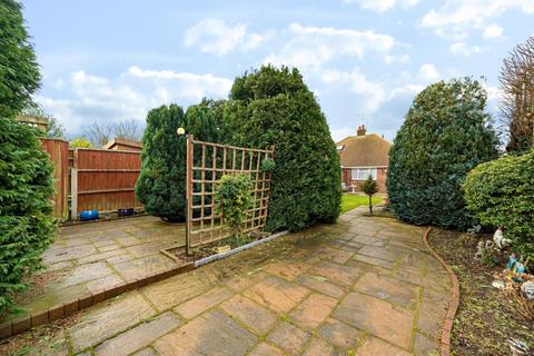 168 Chiltern Road, Dunstable, LU6 1EU